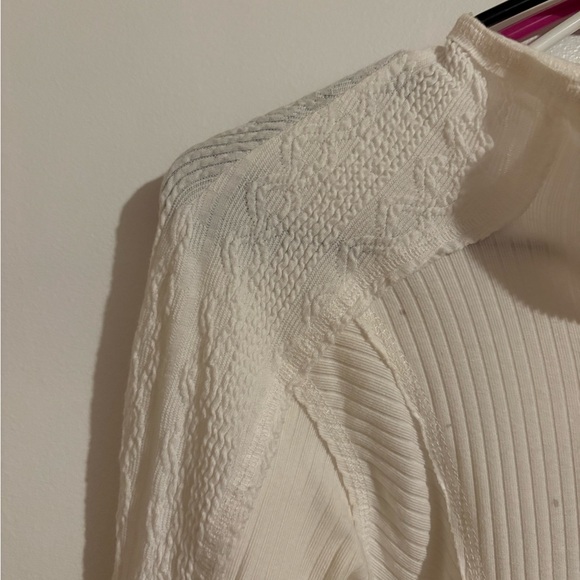 Free People, quarterzip long sleeve, detailed sleeve, XS, lightly worn - Picture 2 of 3